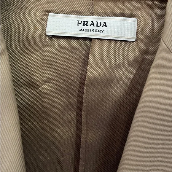 Prada Women’s Beige Blazer Jacket - Picture 5 of 9